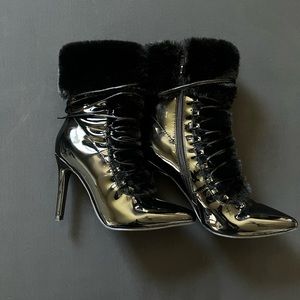 Faux fur boots size 7